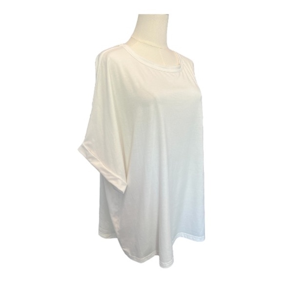 π©³π 2 FOR $30!! EUC OLD NAVY Linen Blend Shorts + White Scoop Neck T | Size XL - Picture 3 of 13